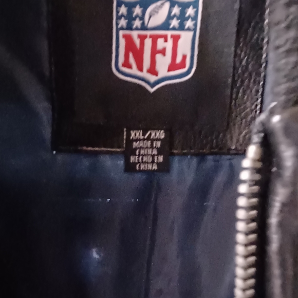 Cowboys leather jacket - Picture 2 of 3